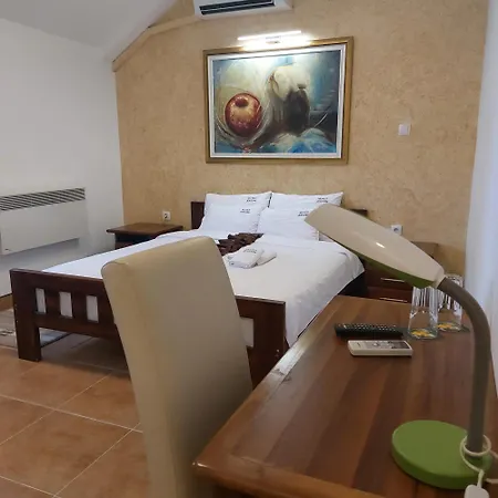 Joksim Rooms&restaurant